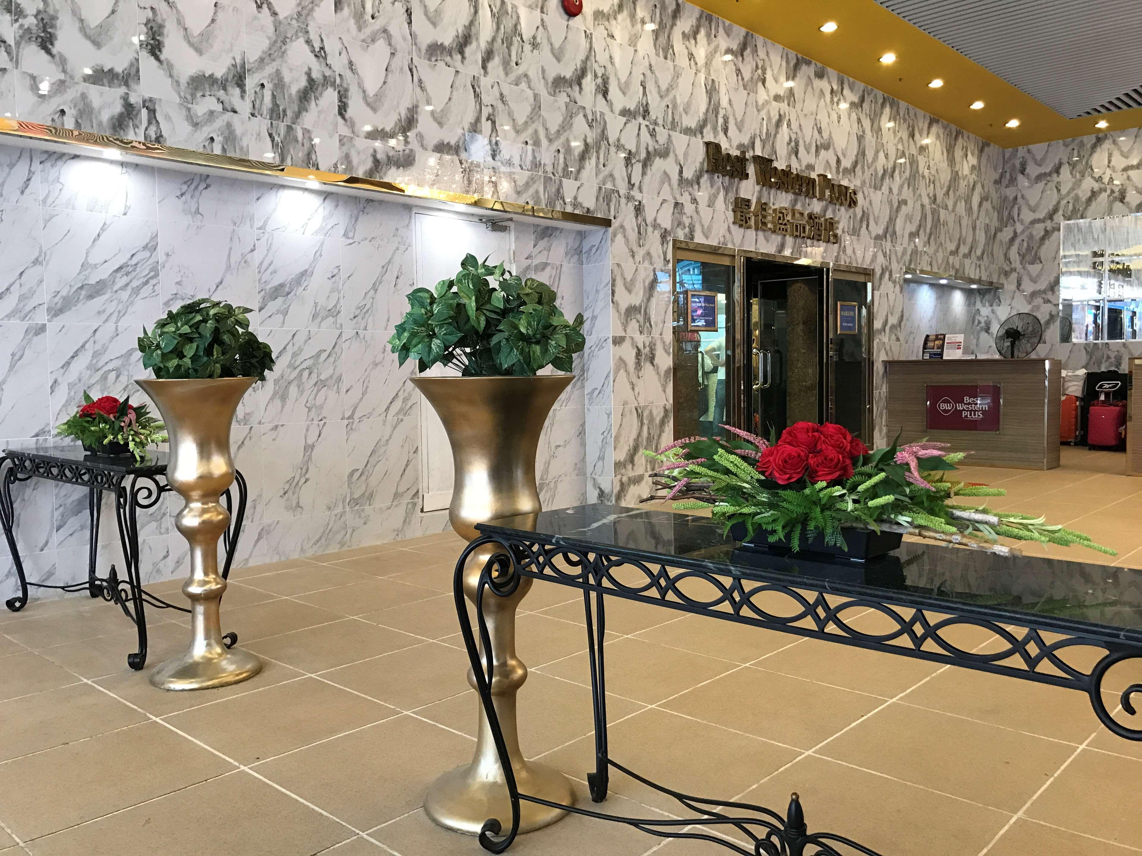 Best Western Plus Tsim Sha Tsui Хонконг Екстериор снимка
